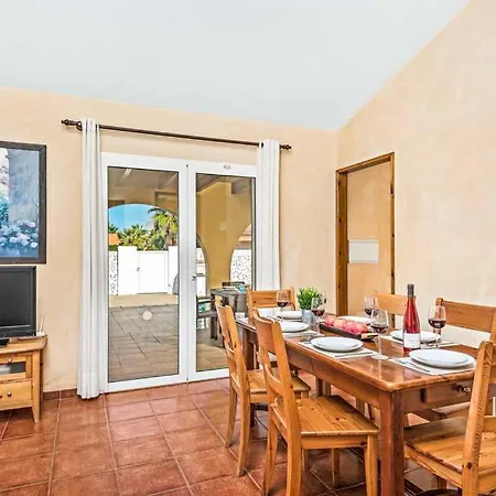 Cap D'artrutx Sleeps 6 Pool Air Con Wifi Villa Cala en Bosc
