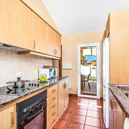 Vila Cap D'artrutx Sleeps 6 Pool Air Con Wifi